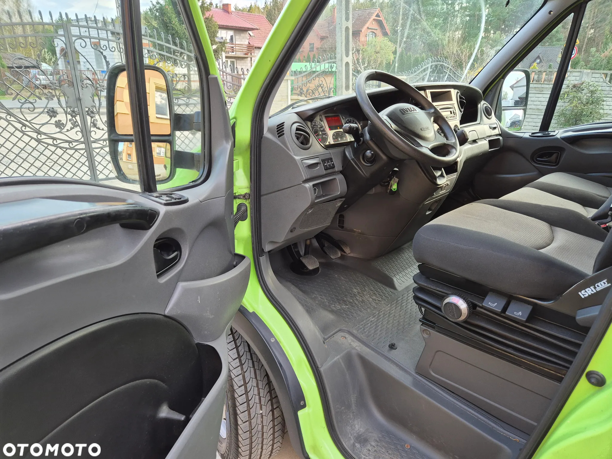 Iveco DAILY 35S18 KONTENER 4.20 WINDA KLIMA - 13