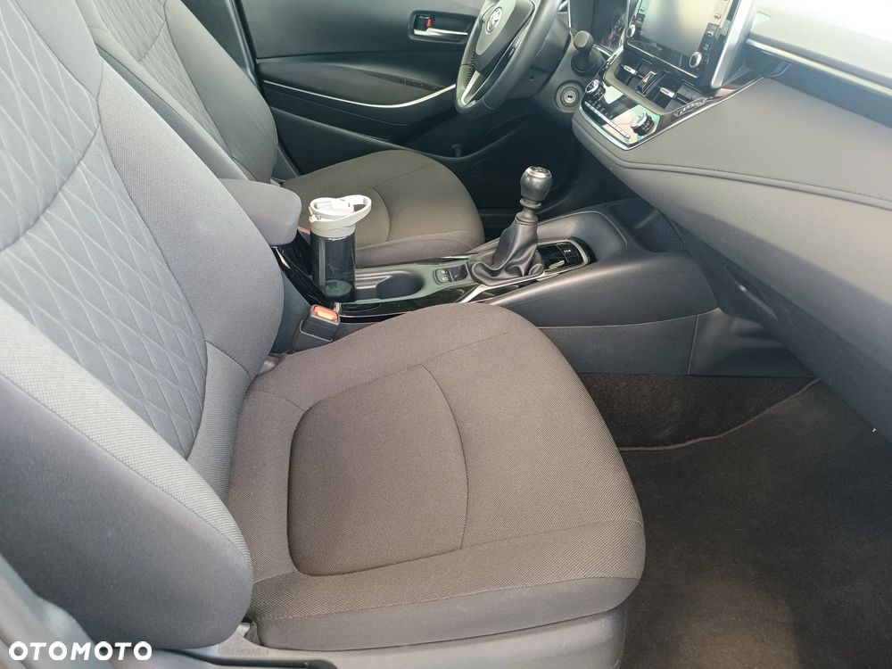 Toyota Corolla 1.5 Comfort - 34