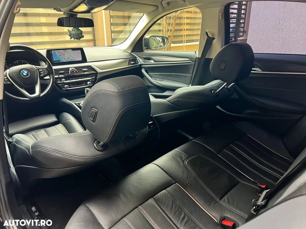 BMW Seria 5 520d Aut. Luxury Line - 26