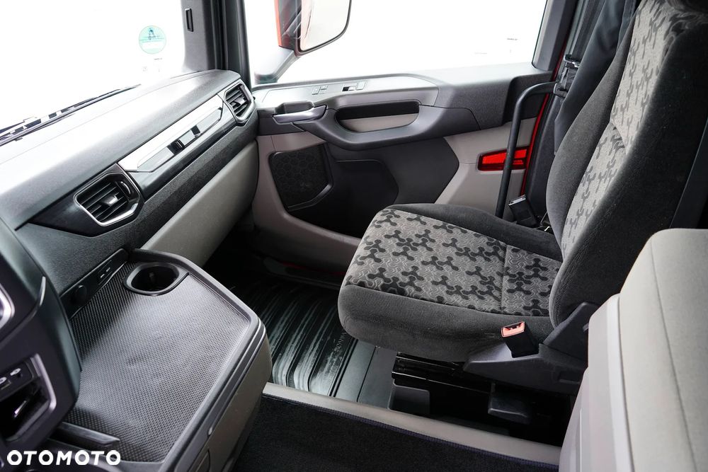 Scania / R 450 / EURO 6 / ACC / RETARDER - 32