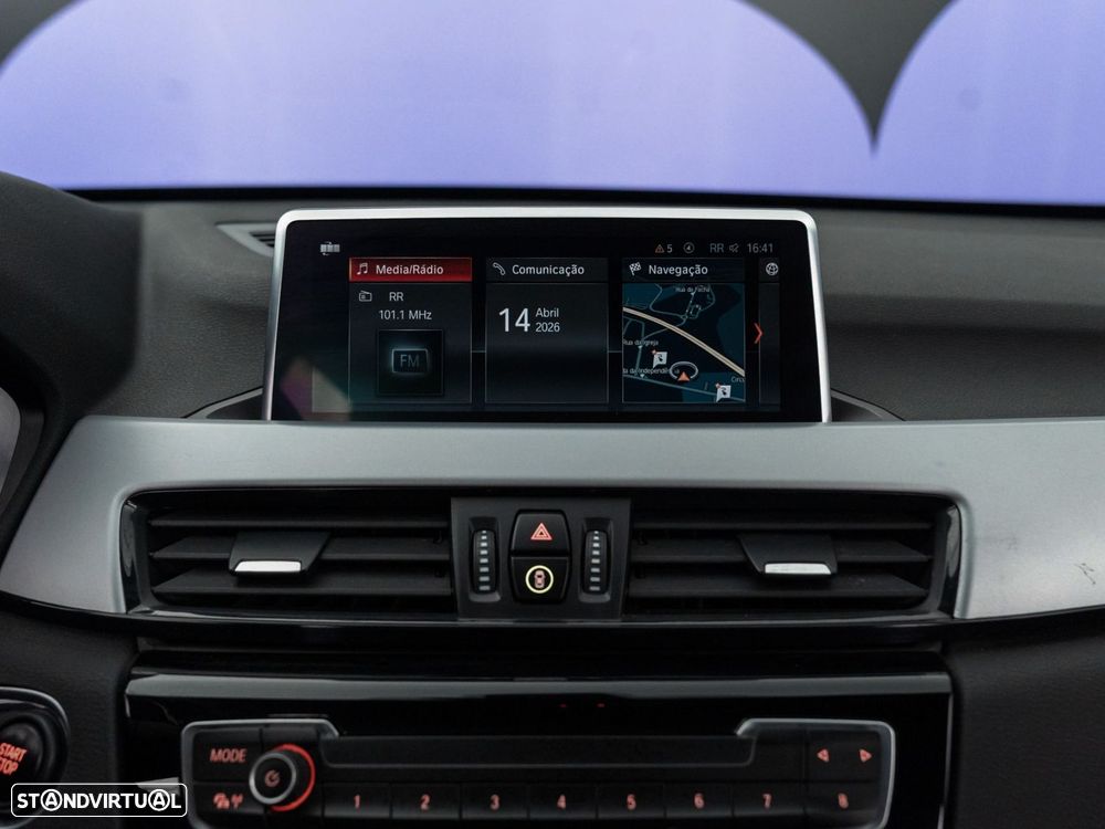 BMW X1 25 e xDrive Corporate Edition - 28