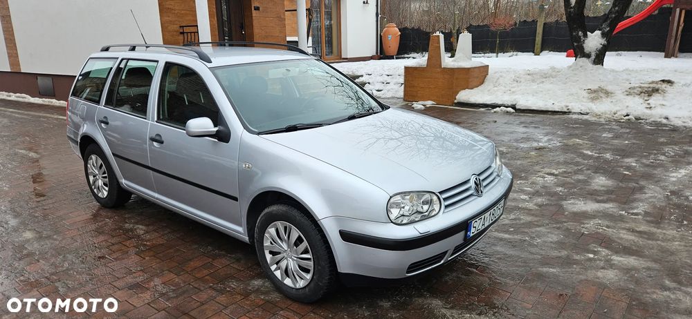 Volkswagen Golf - 2