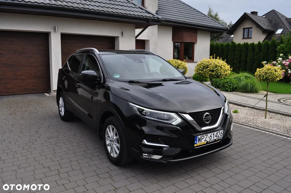 Nissan Qashqai 1.3 DIG-T Tekna DCT - 2