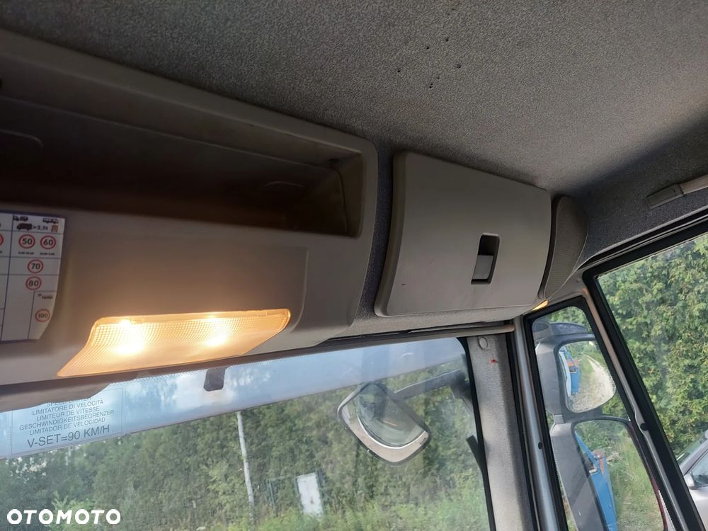 Iveco Eurocargo ML 120E22 - 18
