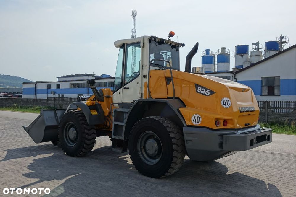 Liebherr L526 / ŁADOWARKA / 16 000 KG / SZYBKOZŁĄCZE / NOWE OPONY PRZÓD - 9