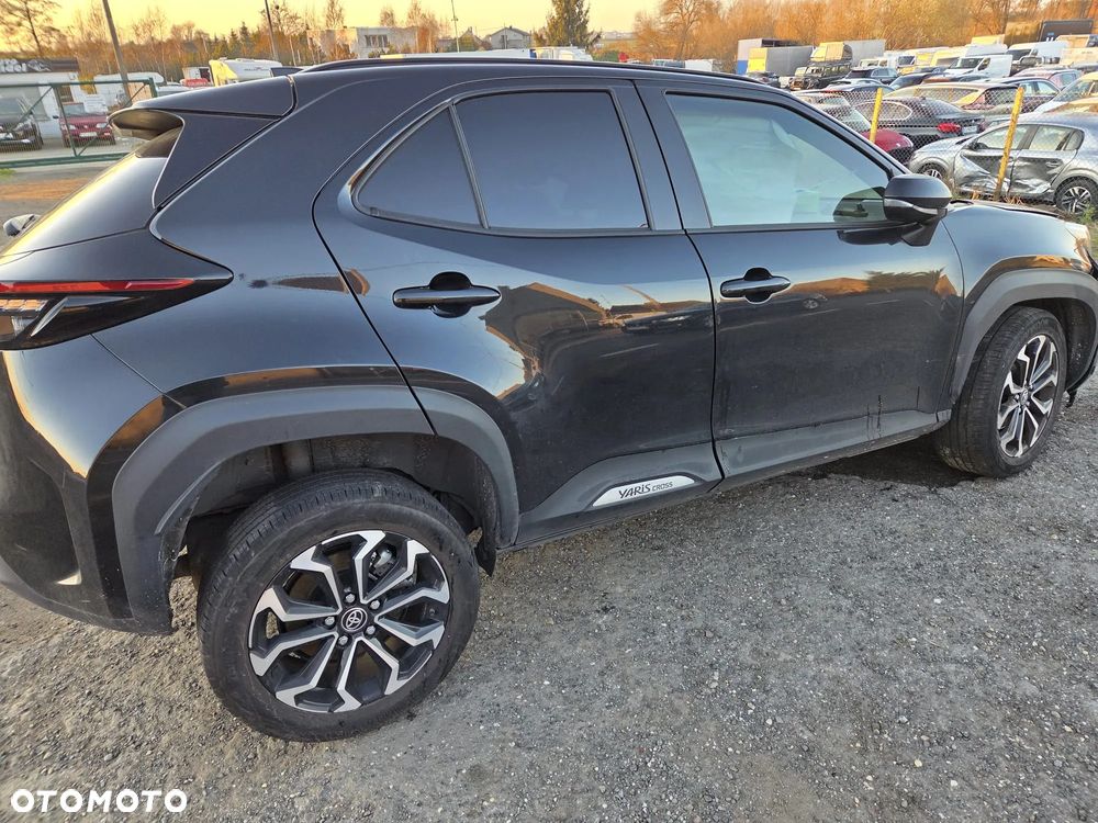 Toyota Yaris Cross 1.5 VVT-i AWD-i Comfort - 3
