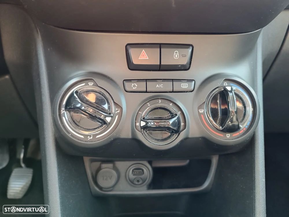 Peugeot 208 1.2 PureTech Style - 19