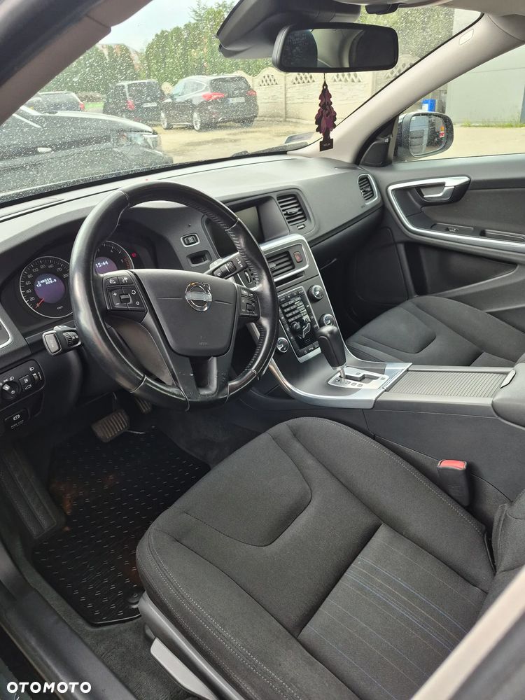 Volvo S60 - 16