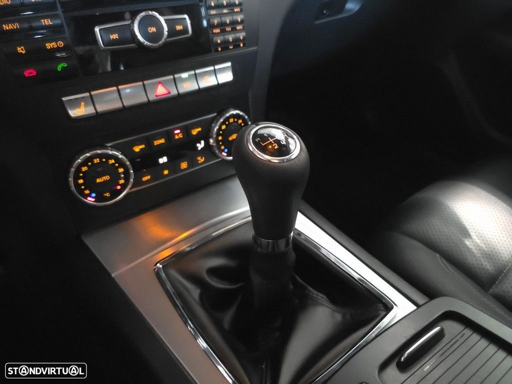 Mercedes-Benz C 220 - 32