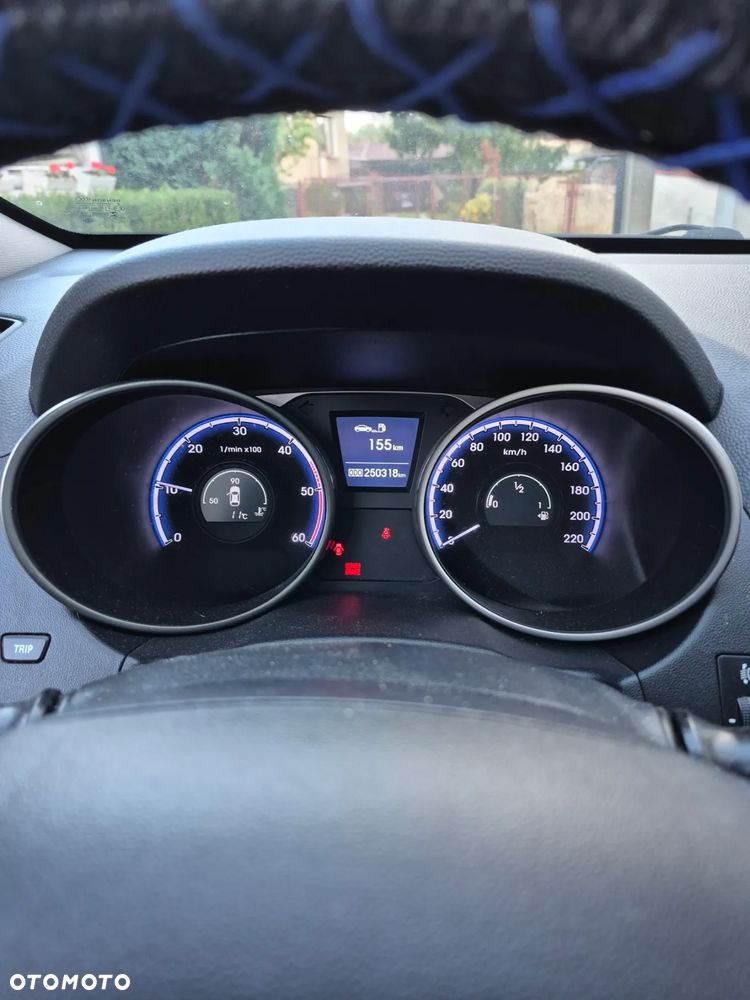 Hyundai ix35 - 10