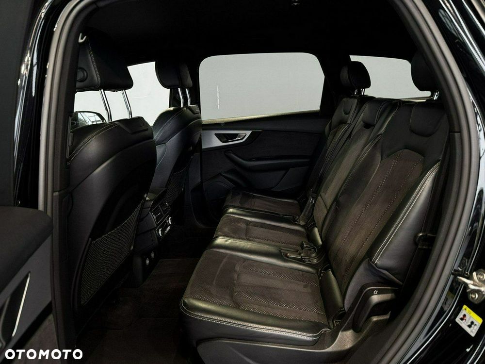 Audi Q7 - 18