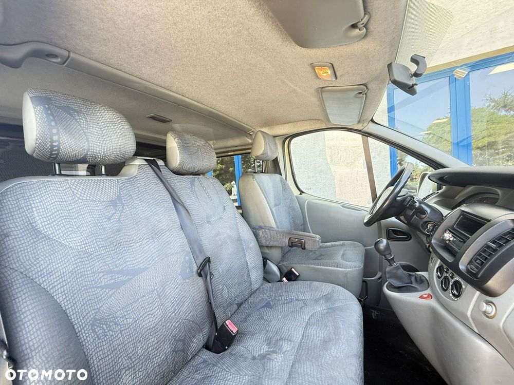 Renault Trafic - 13