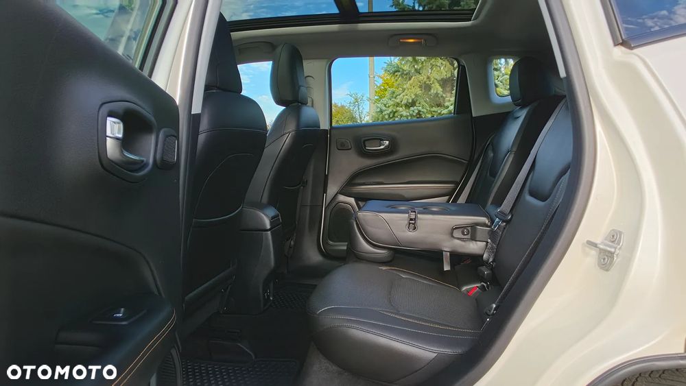 Jeep Compass 1.4 MultiAir Limited - 33