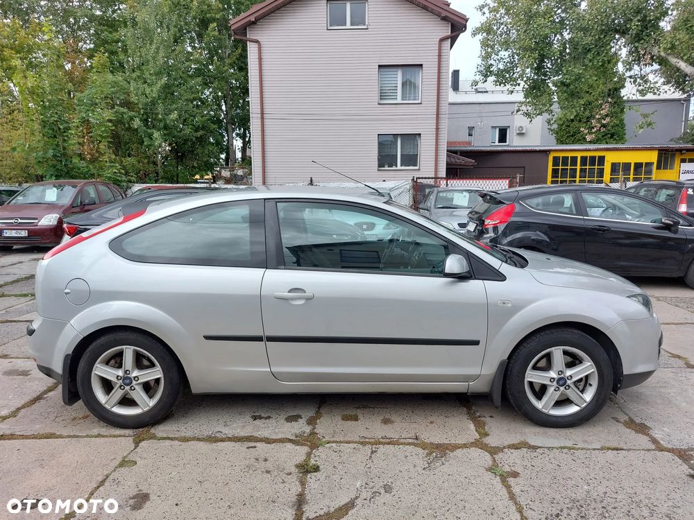 Ford Focus 2.0 Trend - 4