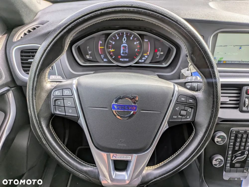 Volvo V40 T2 RDesign - 17