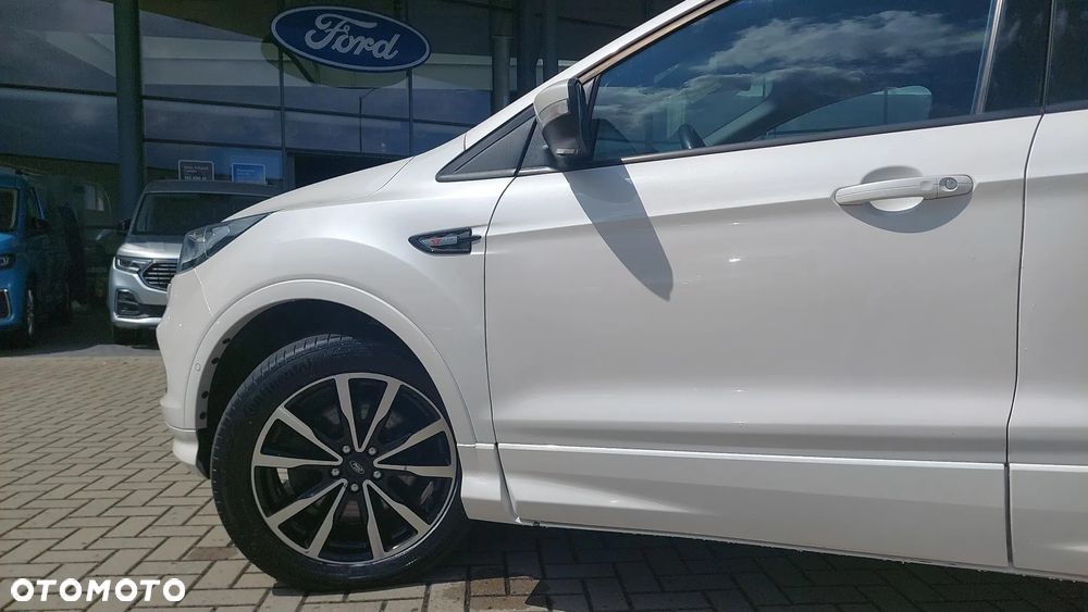 Ford Kuga 2.0 TDCi AWD ST-Line - 11
