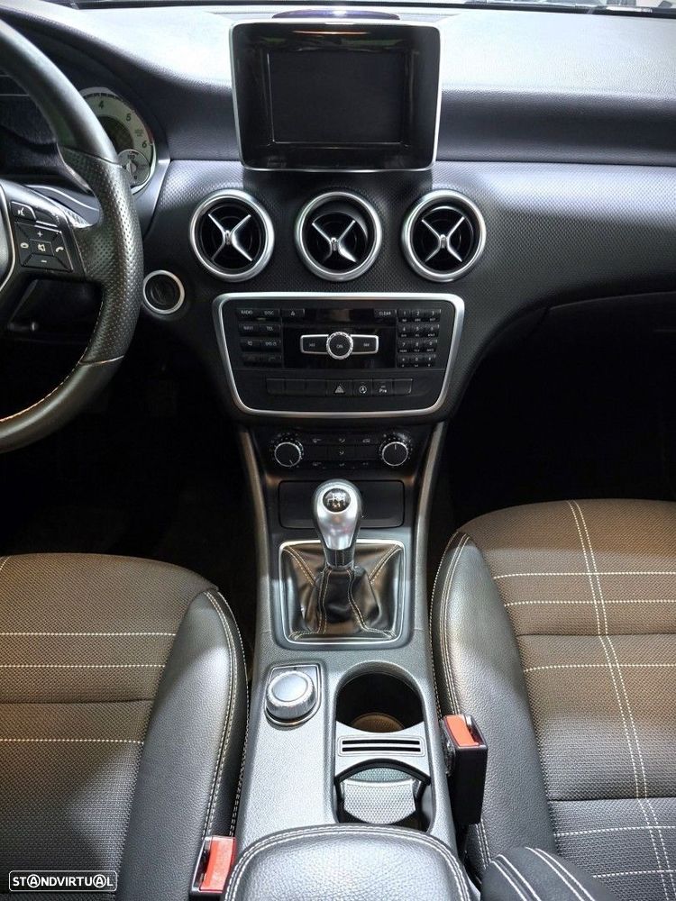 Mercedes-Benz A 180 d Style - 21