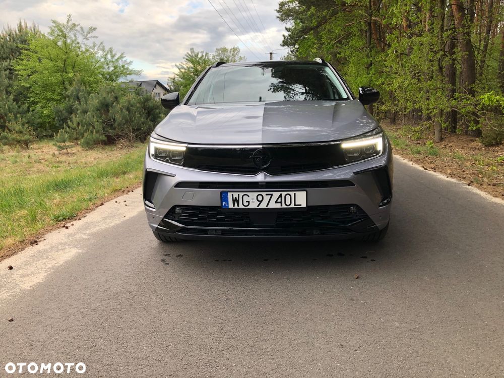 Opel Grandland X 1.6 T Design Line S&S - 33