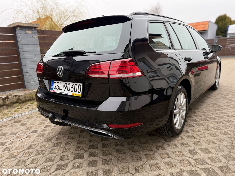 Volkswagen Golf - 3