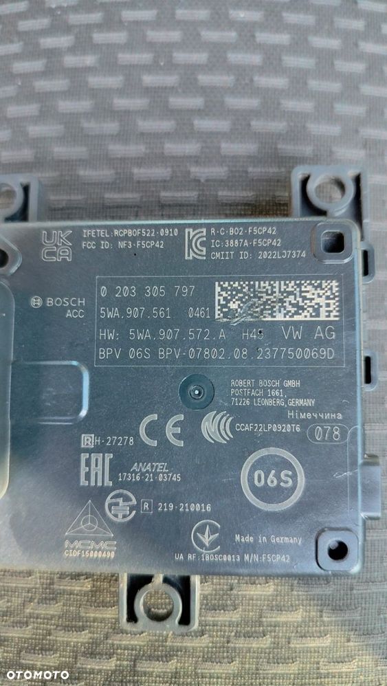 PRZEDNI ZDERZAK GRILL VW GOLF VIII 8 GTI 5H0 - 16