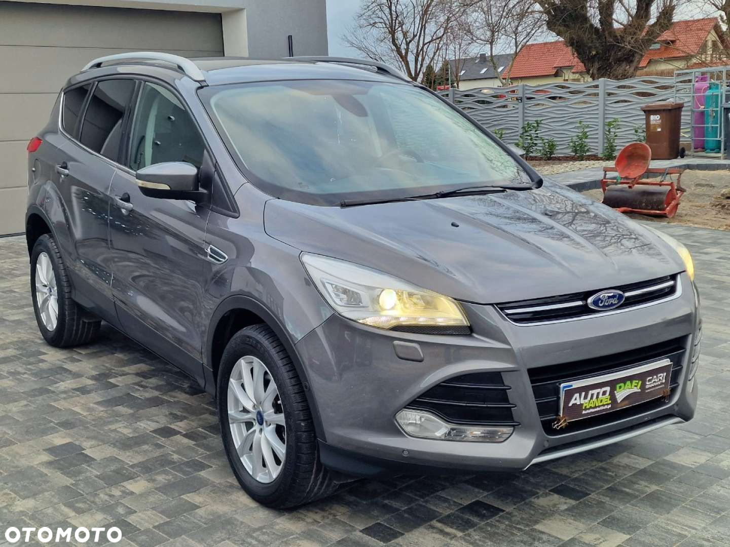 Ford Kuga - 9