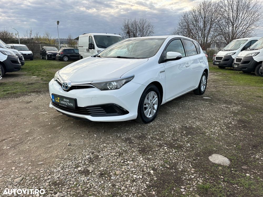 Toyota Auris 1.8 L VVT-i Hybrid Sol + - 16