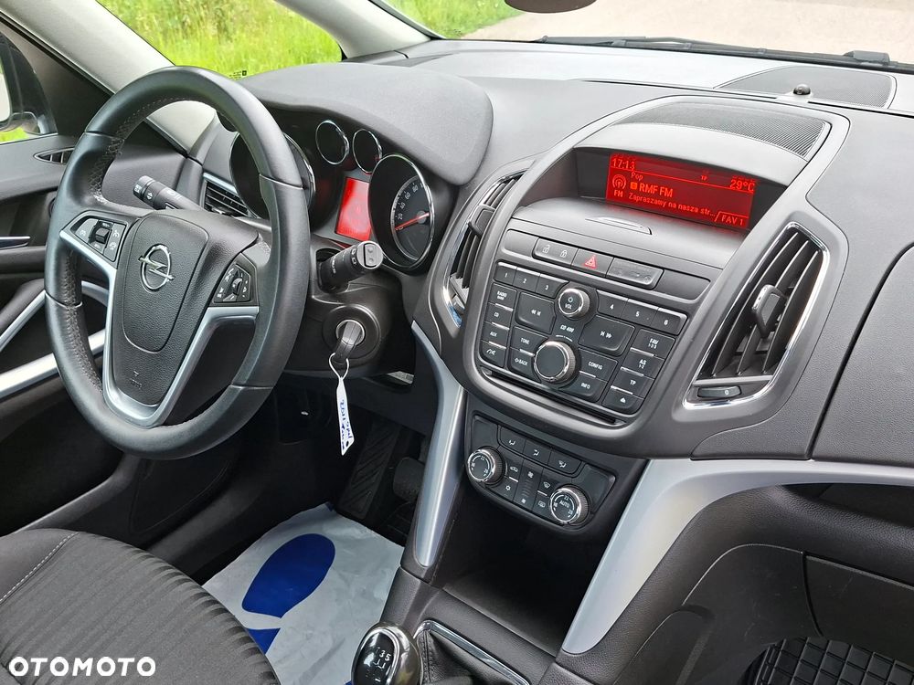 Opel Zafira Tourer 1.4 Turbo Edition - 19