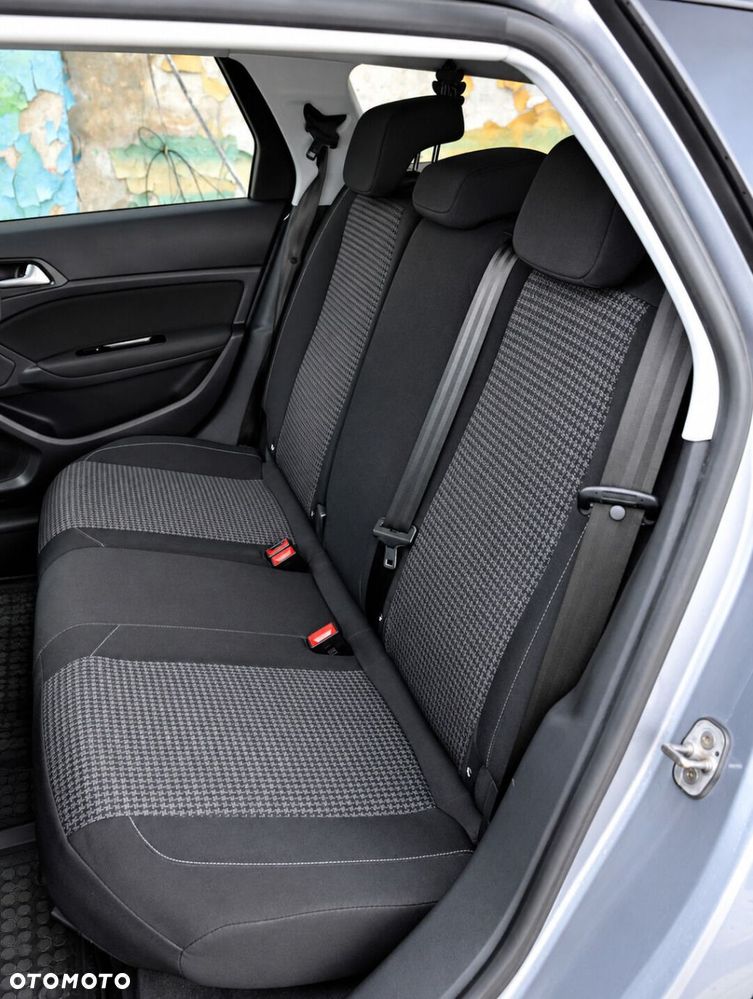 Peugeot 308 - 22