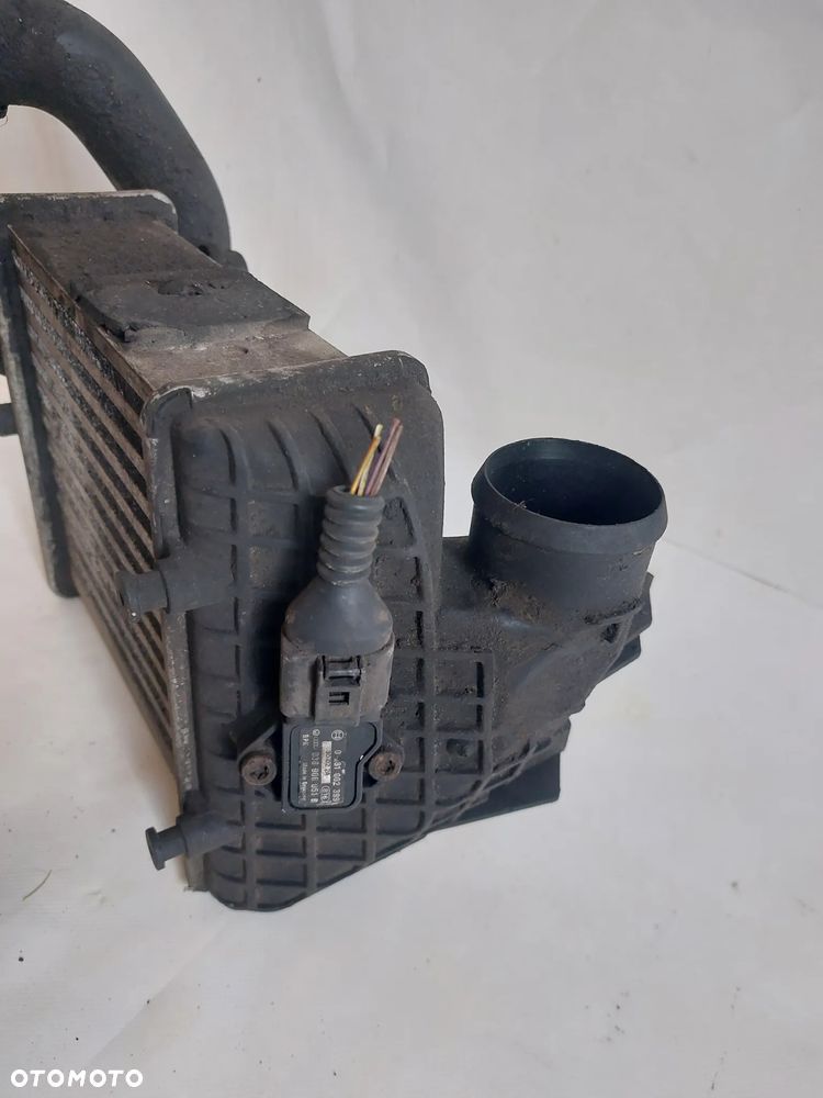CHLODNICA POWIETRZA INTERCOOLER LEWY AUDI A4 B6 2.5 TDI 8E0145805P SLASK WYSYLKA VAT - 4