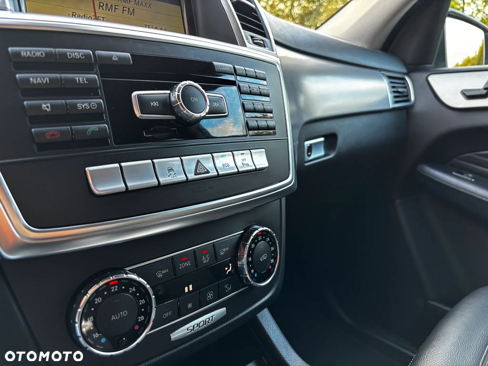 Mercedes-Benz ML 250 BlueTEC 4MATIC 7G-TRONIC - 31