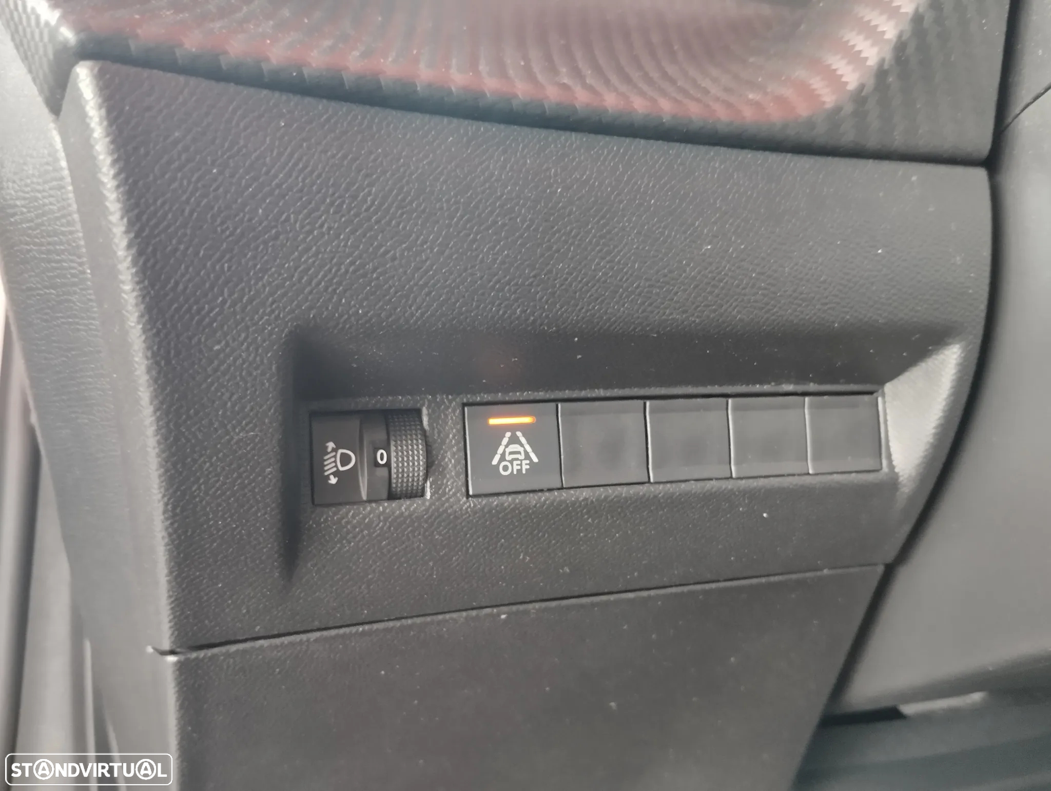 Peugeot 208 1.2 PureTech Active - 20
