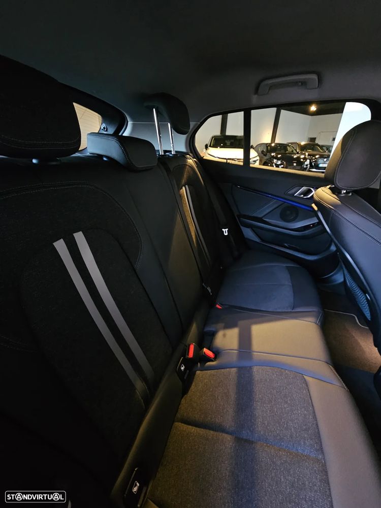 BMW 118 i Line Sport Auto - 29