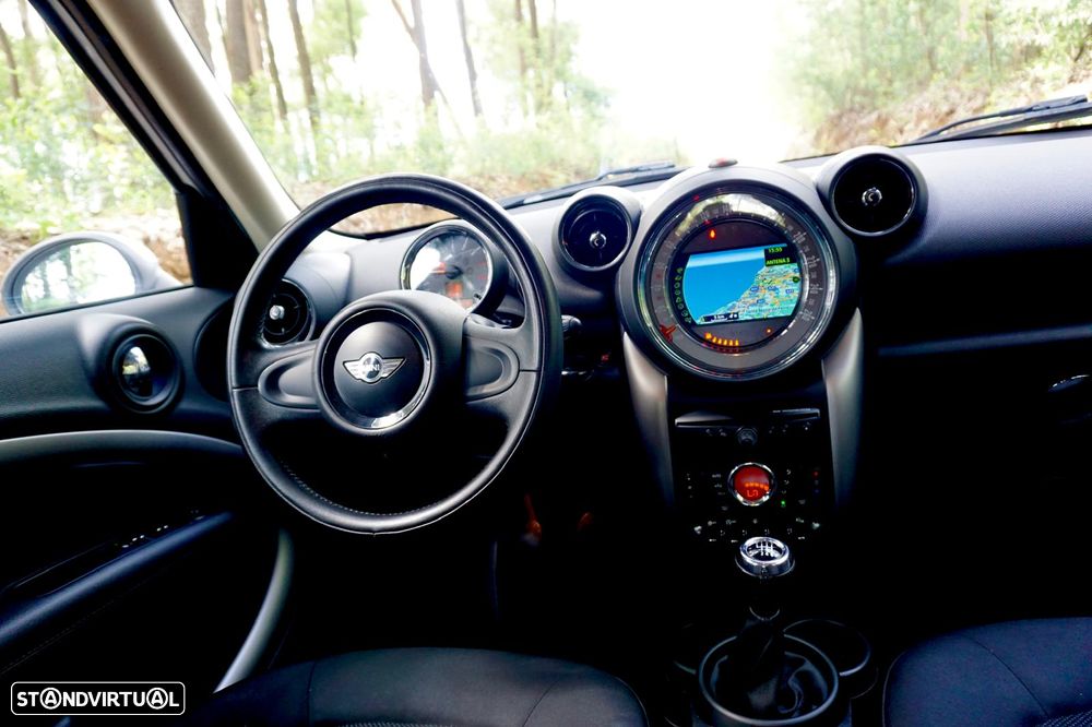 MINI Countryman Cooper Park Lane Chili - 11