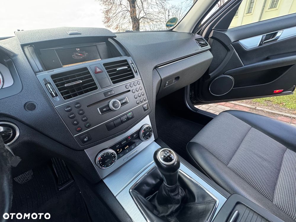 Mercedes-Benz Klasa C - 15