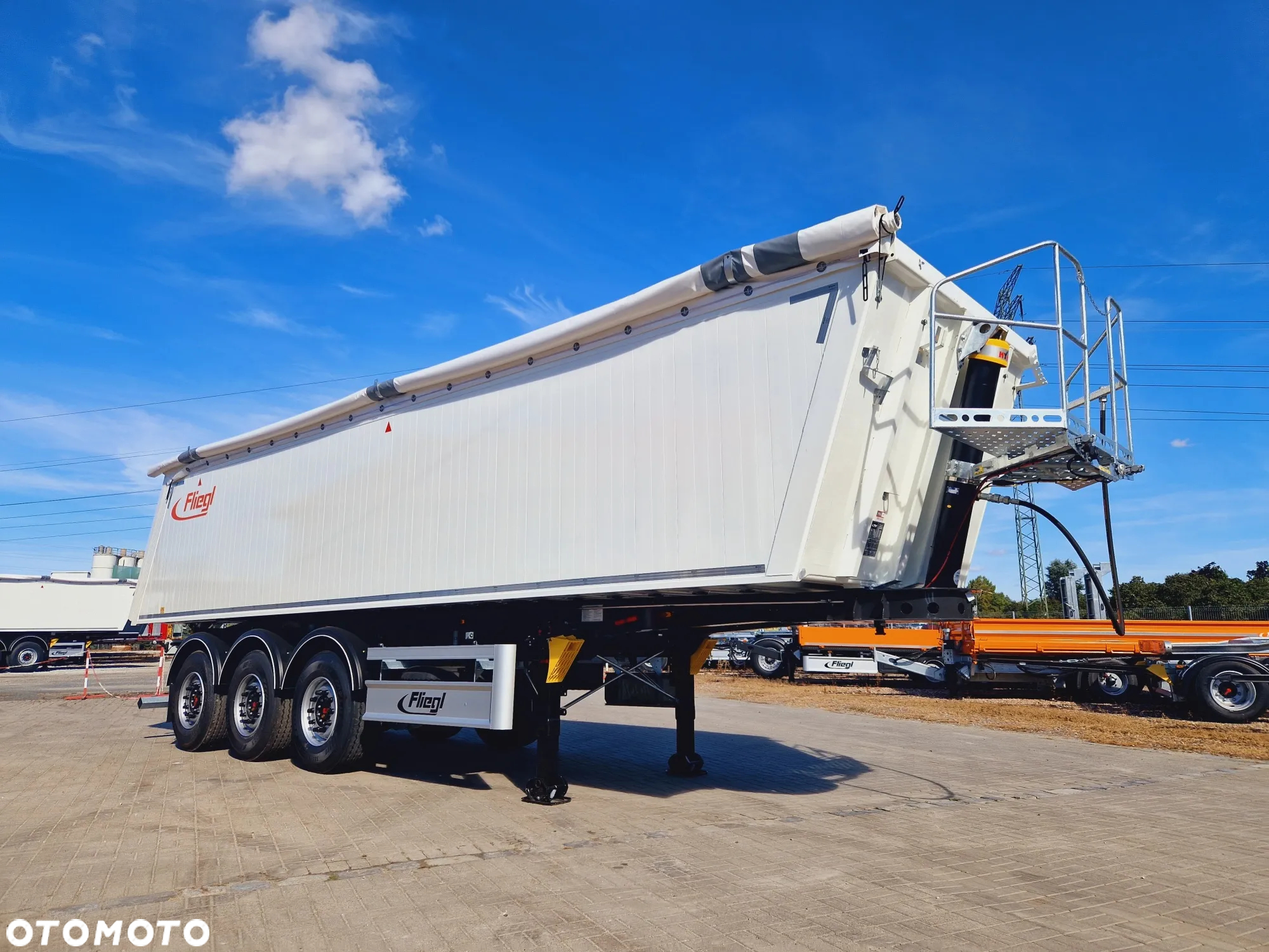 Fliegl wywrotka Alu 40m³ - 4