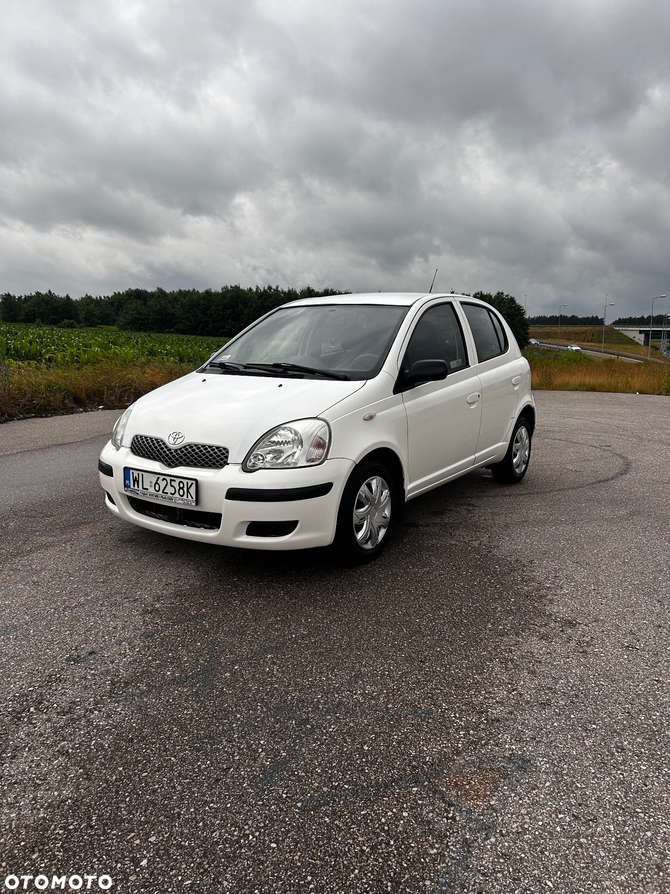 Toyota Yaris - 7