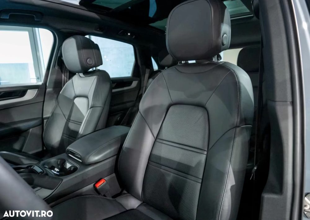 Porsche Cayenne E-Hybrid - 8