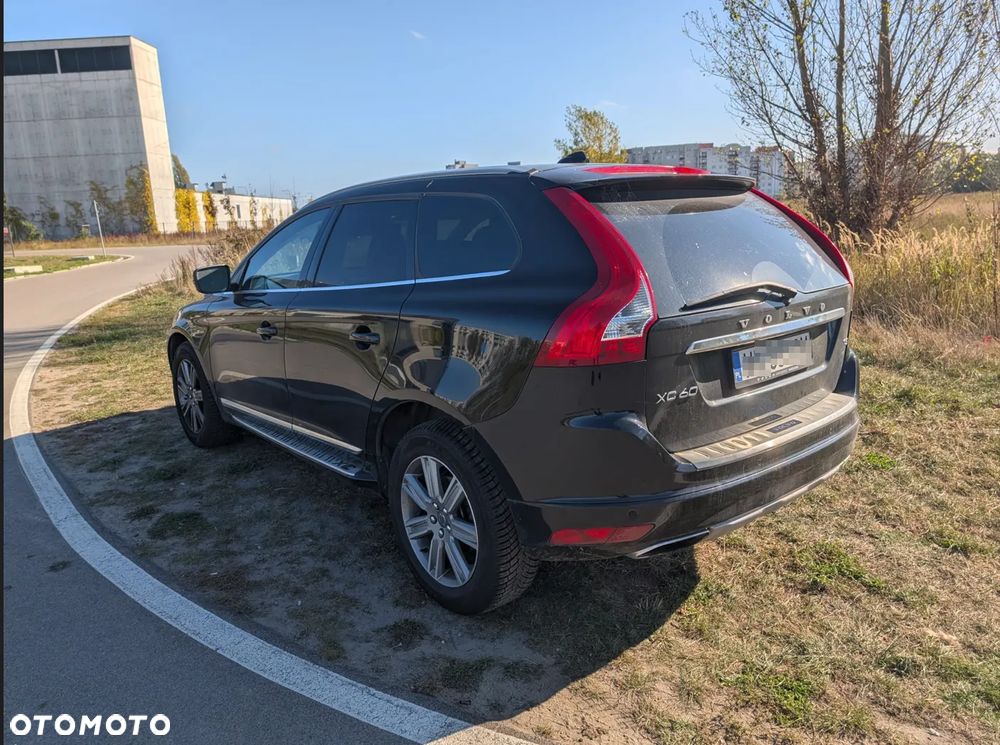 Volvo XC 60 - 2