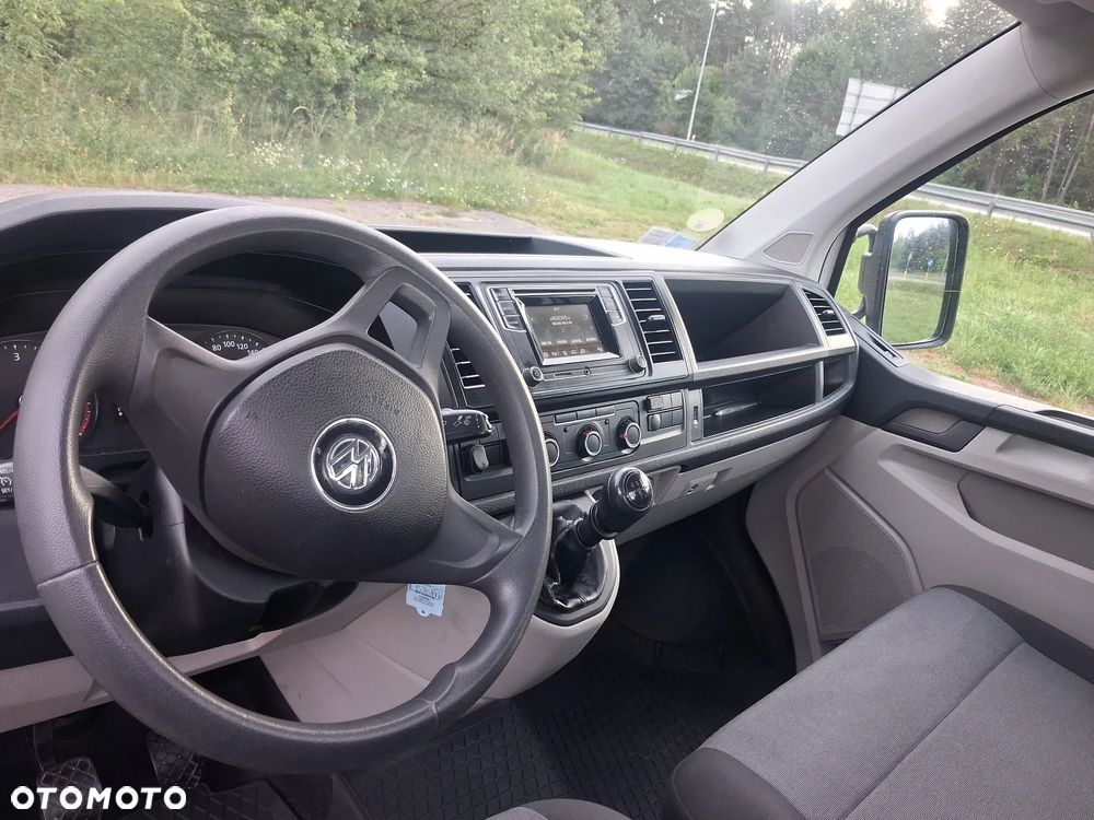 Volkswagen Transporter T6 - 25