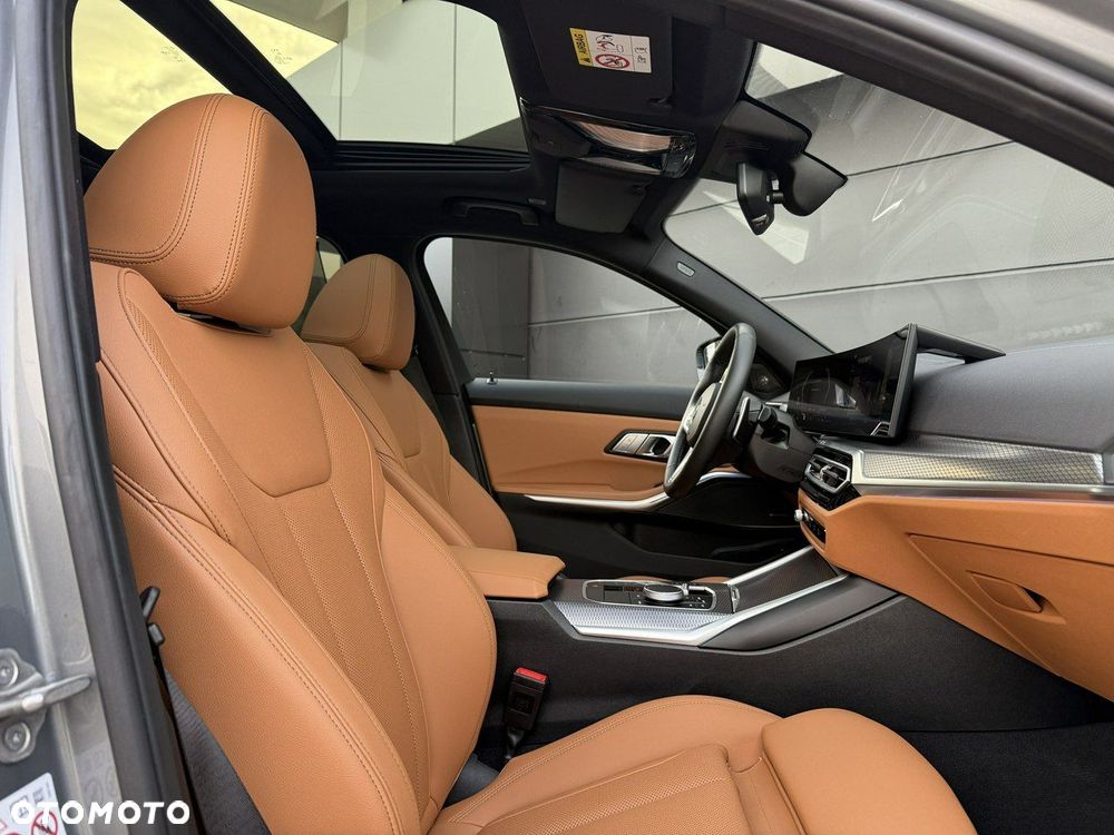 BMW Seria 3 320d xDrive Edition M Sport Shadow - 40