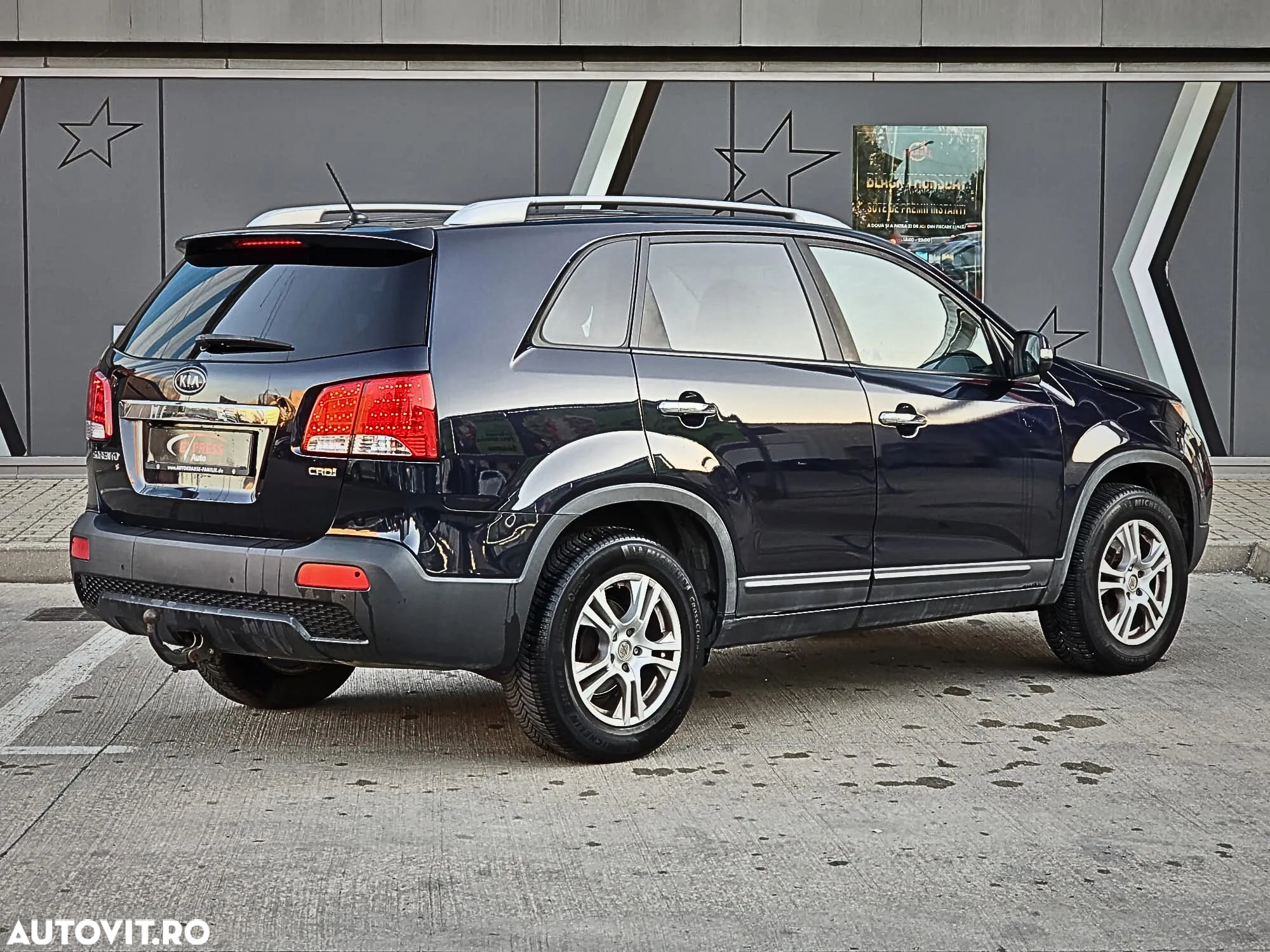 Kia Sorento 2.2 DSL 4x4 Aut. Executive - 16