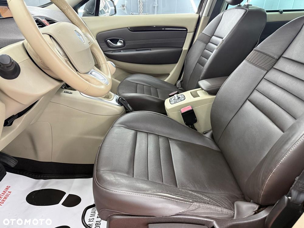 Renault Scenic Energy dCi 130 Start & Stop Bose Edition - 22