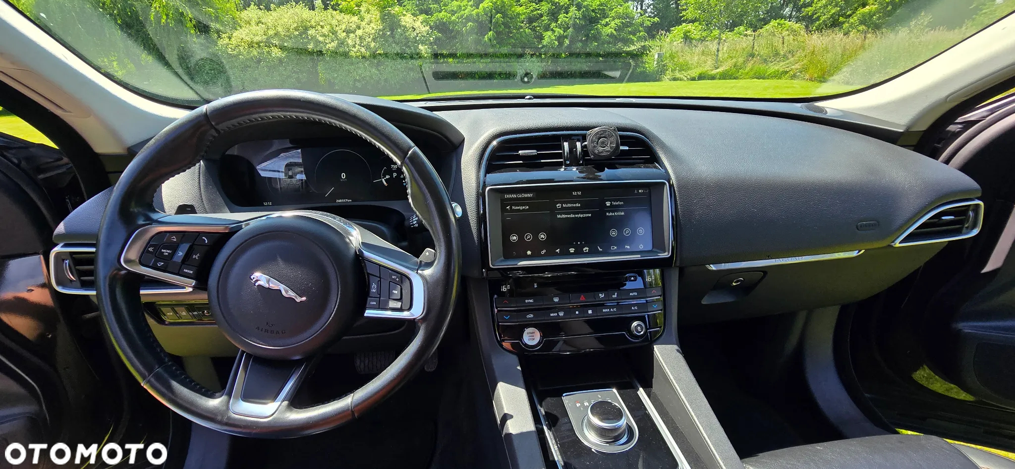 Jaguar F-Pace 2.0 i4D AWD Prestige - 12
