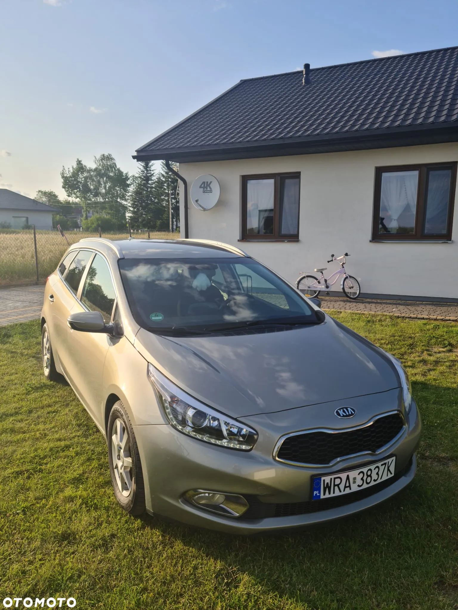 Kia Ceed - 16