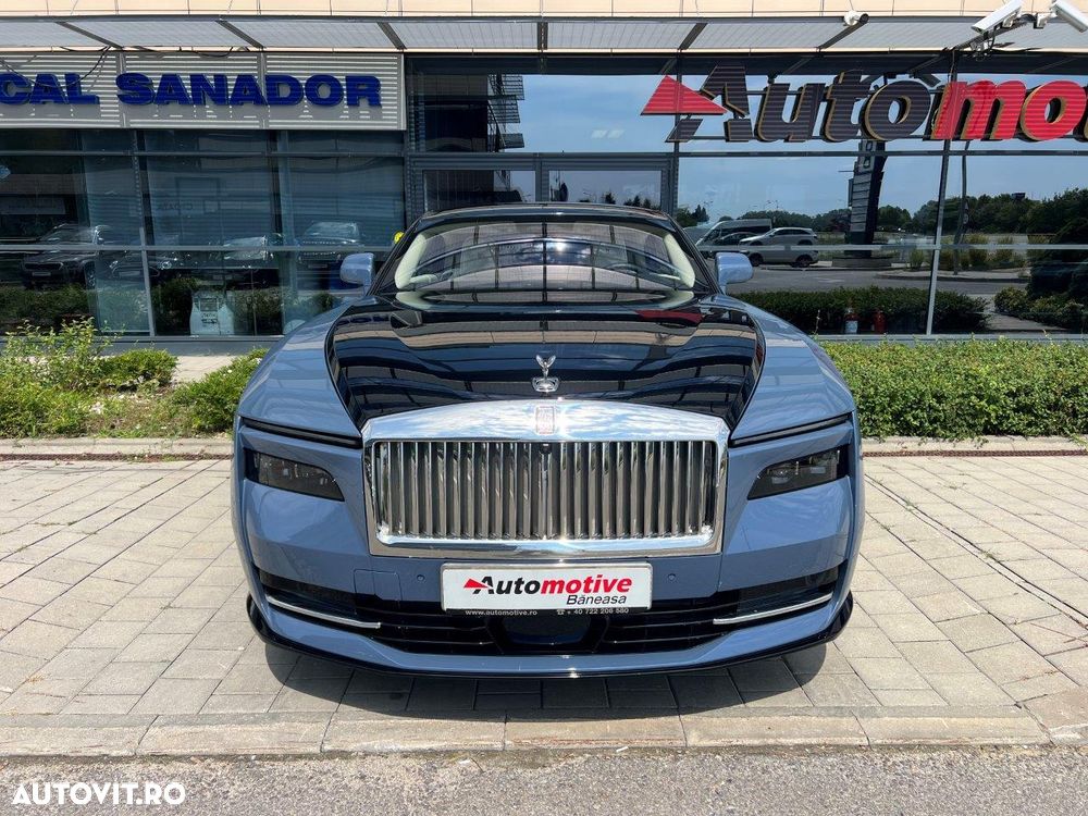 Rolls-Royce Spectre - 1