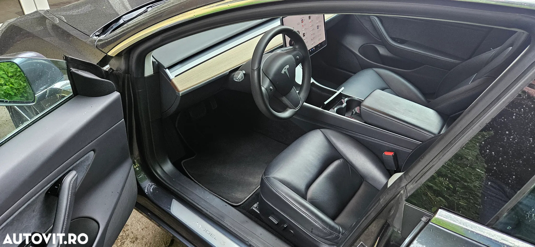 Tesla Model 3 Langstreckenbatterie Allradantrieb Dual Motor - 7