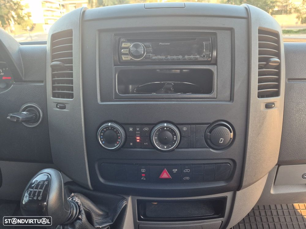 Mercedes-Benz Sprinter 210 CDi - 10