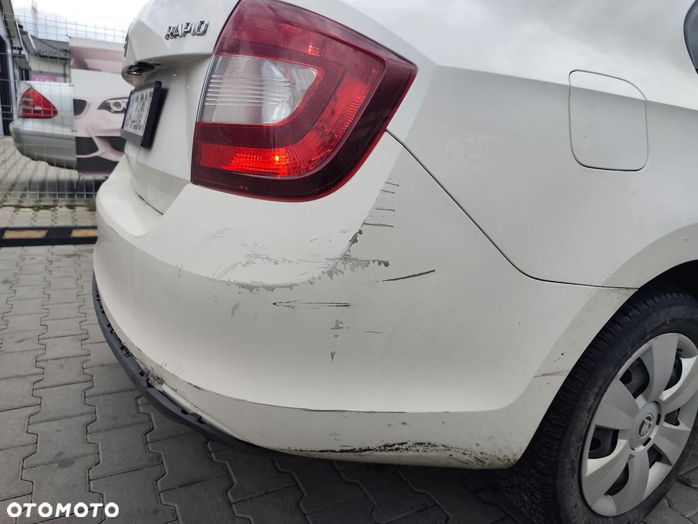 Skoda RAPID 1.0 TSI Active - 12
