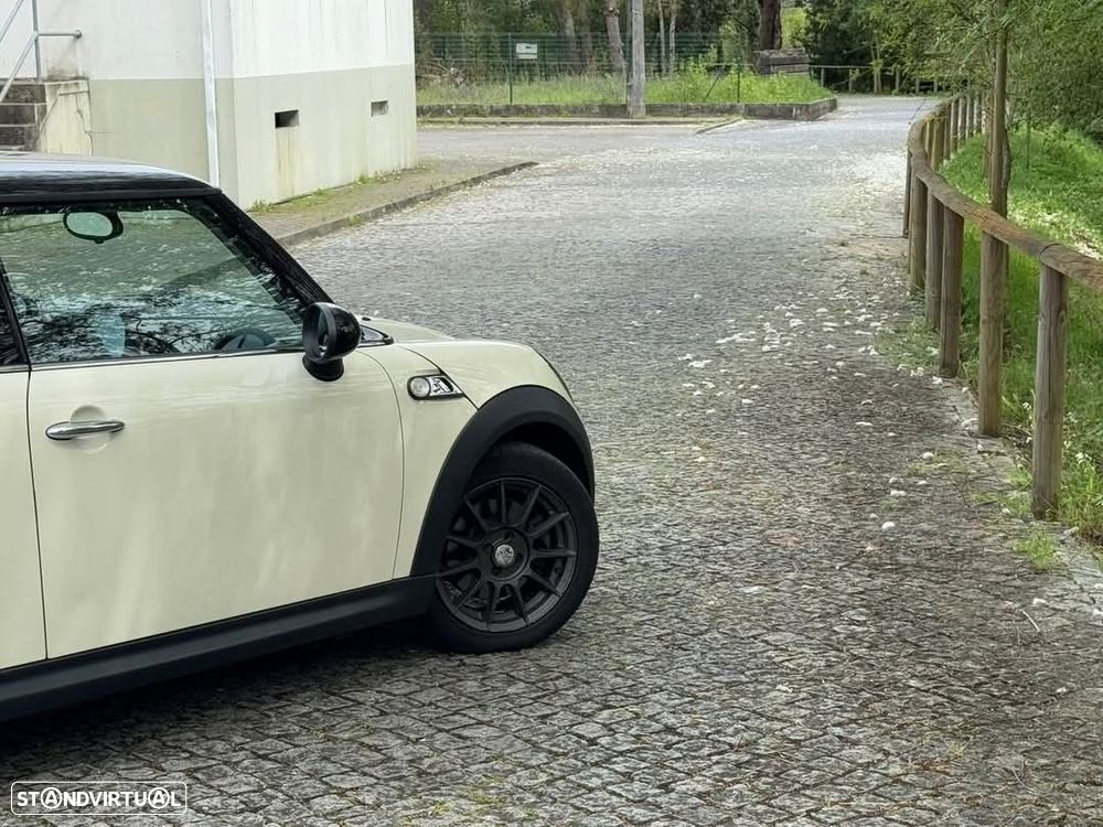 MINI 3 Portas Cooper S - 6