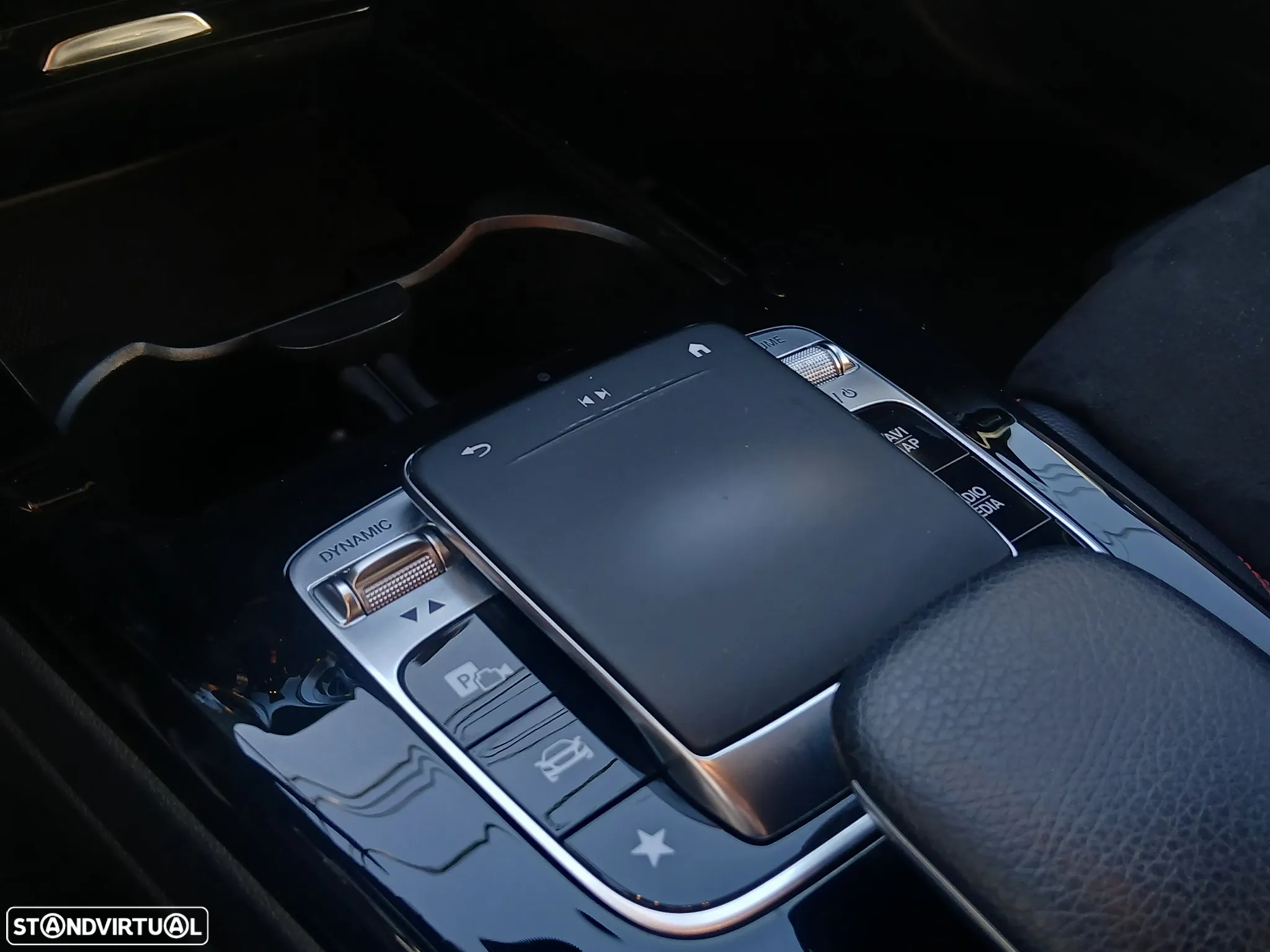 Mercedes-Benz A 180 d 7G-DCT AMG Line - 34